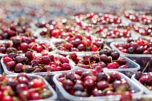 Fresh-fruit-farmers-market-new-west