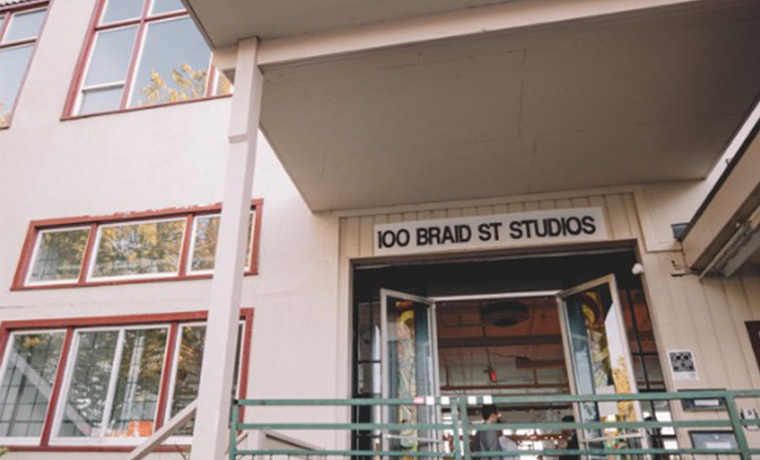 Resize_0025_100 Braid St Entrance-Credit SGreig - 100 Braidst Studios.jpg